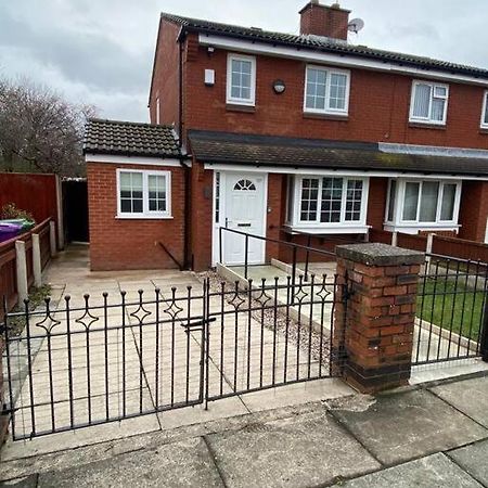 2 Bed House Sleeps 4-5 Vila Liverpool Exterior foto