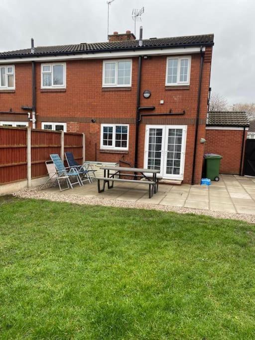 2 Bed House Sleeps 4-5 Vila Liverpool Exterior foto